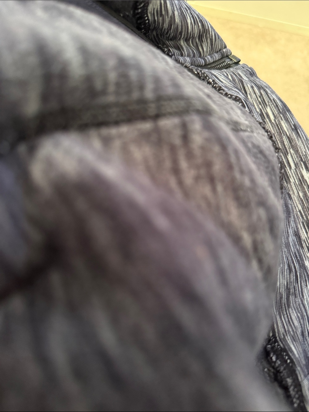 Athleta Ladies Hoided Zip Up XL - Picture 9 of 9